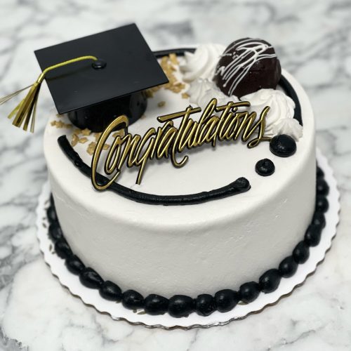 Simple Graduation Cake – Mister Baker
